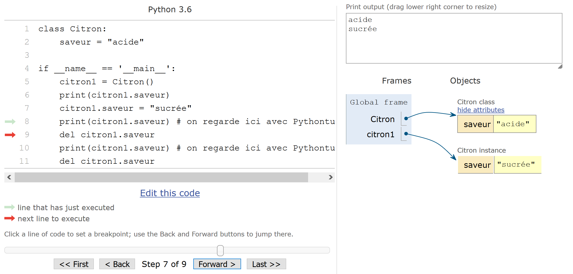 Illustration avec <em>Python Tutor</em> de la non destruction d'un attribut de classe (étape 1).